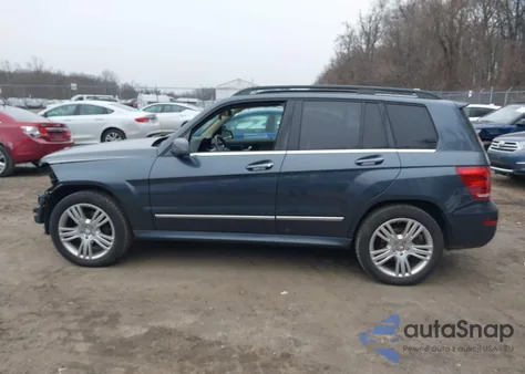 2015 Mercedes-Benz Glk 350 4Matic z USA, uszkodzony, nr VIN WDCGG8JB7FG441353